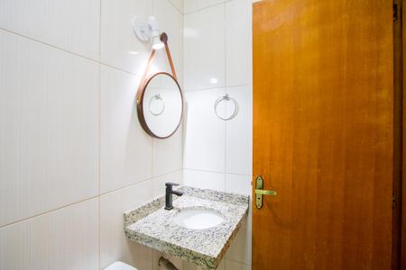 Apartamento à venda com 75m², 2 quartos e 2 vagas Apartamento à venda com 75m², 2 quartos e 2 vagasBanheiro do quarto 1