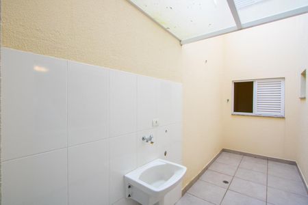 Apartamento à venda com 75m², 2 quartos e 2 vagas Apartamento à venda com 75m², 2 quartos e 2 vagasÁrea de serviço