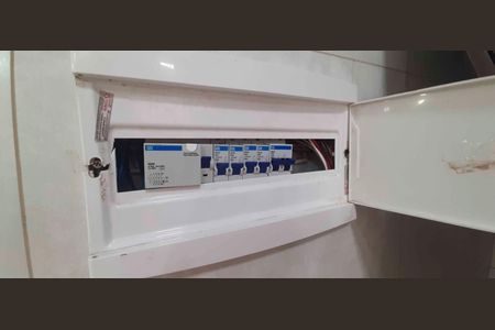Apartamento para alugar com 43m², 2 quartos e sem vaga Apartamento para alugar com 43m², 2 quartos e sem vagaQuadro de Luz