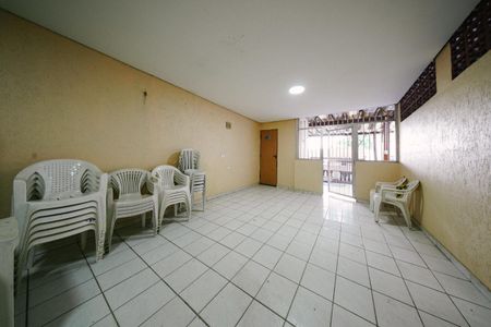 Apartamento para alugar com 48m², 2 quartos e 1 vagaÁrea comum - Salão de festas