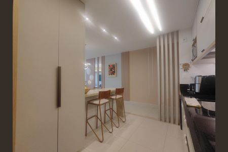 Apartamento para alugar com 91m², 3 quartos e 2 vagas Apartamento para alugar com 91m², 3 quartos e 2 vagasCozinha