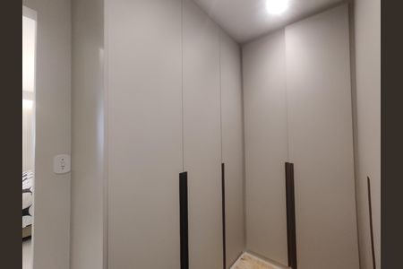 Apartamento para alugar com 91m², 3 quartos e 2 vagas Apartamento para alugar com 91m², 3 quartos e 2 vagasCloset da suíte