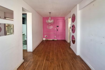 Sala de apartamento para alugar com 2 quartos, 70m² em Fátima, Niterói