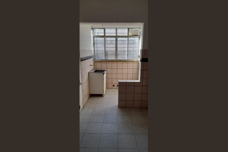 Cozinha de apartamento para alugar com 2 quartos, 60m² em Vila Jardim, Porto Alegre
