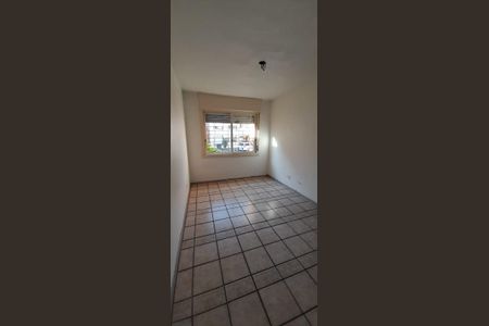 Quarto 1 de apartamento para alugar com 2 quartos, 60m² em Vila Jardim, Porto Alegre