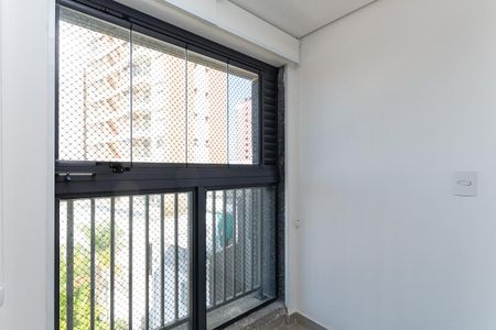 Varanda de kitnet/studio à venda com 1 quarto, 26m² em Perdizes, São Paulo