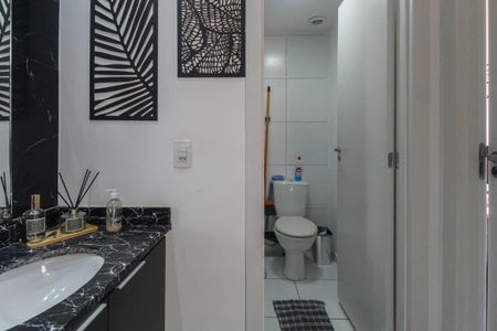 Apartamento para alugar com 37m², 2 quartos e sem vagaBanheiro
