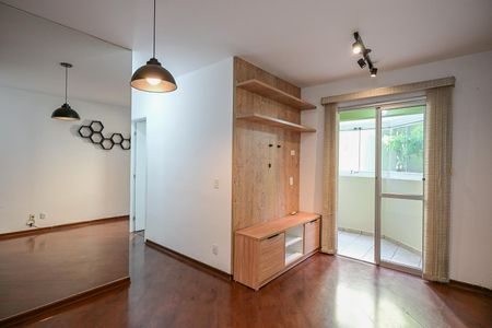 Sala de apartamento para alugar com 2 quartos, 45m² em Parque Munhoz, São Paulo