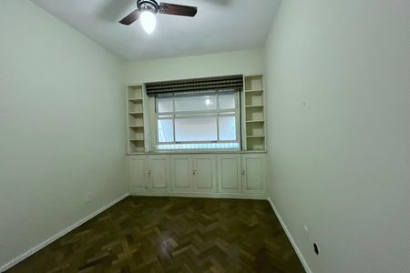 Apartamento para alugar com 240m², 3 quartos e 1 vagaQuarto 3