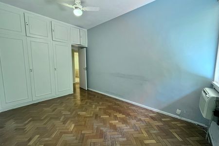 Apartamento para alugar com 240m², 3 quartos e 1 vagaQuarto 1