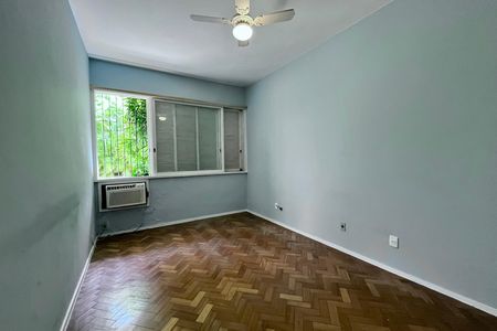 Apartamento para alugar com 240m², 3 quartos e 1 vagaQuarto 1