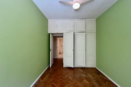 Apartamento para alugar com 240m², 3 quartos e 1 vagaQuarto 2