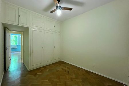 Apartamento para alugar com 240m², 3 quartos e 1 vagaQuarto 3