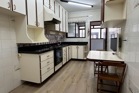 Apartamento para alugar com 104m², 3 quartos e 1 vagaCozinha