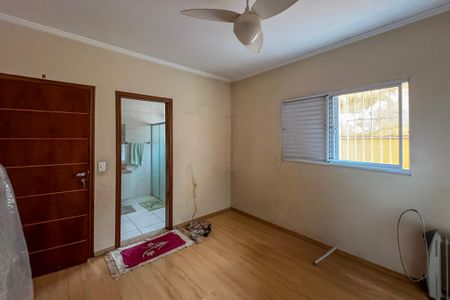 Casa à venda com 300m², 3 quartos e 3 vagas Casa à venda com 300m², 3 quartos e 3 vagasSuite 1