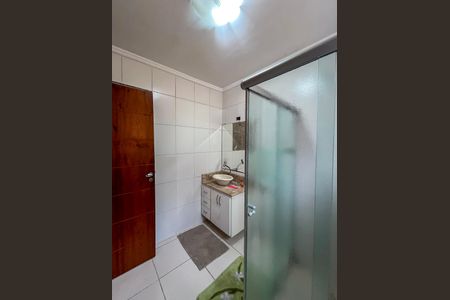 Casa à venda com 300m², 3 quartos e 3 vagas Casa à venda com 300m², 3 quartos e 3 vagasBanheiro da Suíte 1