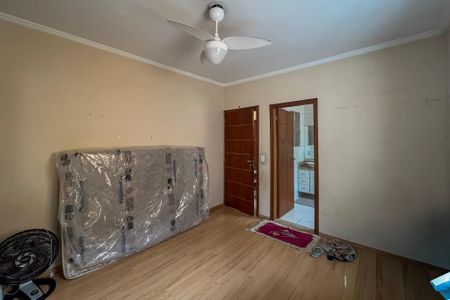 Casa à venda com 300m², 3 quartos e 3 vagas Casa à venda com 300m², 3 quartos e 3 vagasSuite 1