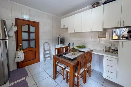 Casa à venda com 300m², 3 quartos e 3 vagas Casa à venda com 300m², 3 quartos e 3 vagasCozinha