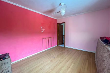 Casa à venda com 300m², 3 quartos e 3 vagas Casa à venda com 300m², 3 quartos e 3 vagasSuite 3