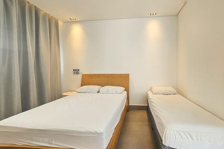 Casa de condomínio para alugar com 300m², 4 quartos e 4 vagas