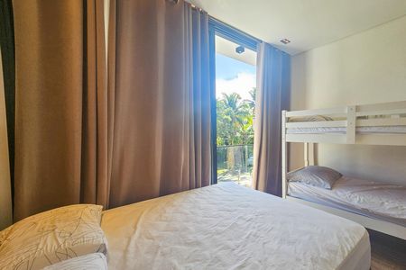 Casa de condomínio para alugar com 300m², 4 quartos e 4 vagas