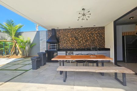 Casa de condomínio para alugar com 300m², 4 quartos e 4 vagas