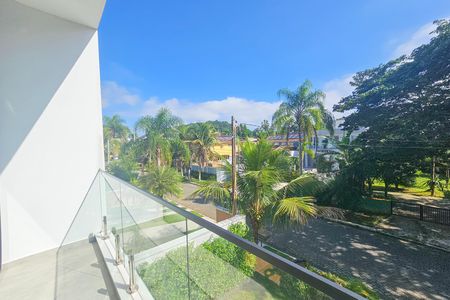 Casa de condomínio para alugar com 300m², 4 quartos e 4 vagas