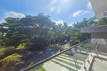 Casa de condomínio para alugar com 300m², 4 quartos e 4 vagas
