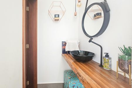 Casa de condomínio para alugar com 300m², 4 quartos e 4 vagas