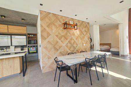 Casa de condomínio para alugar com 300m², 4 quartos e 4 vagas