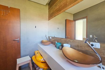 Casa de condomínio para alugar com 300m², 4 quartos e 4 vagas