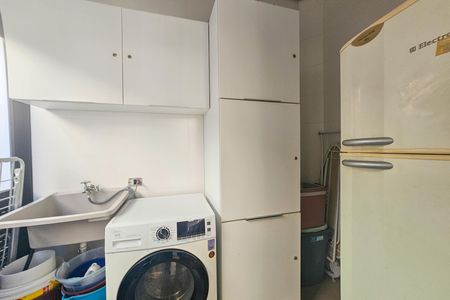 Casa de condomínio para alugar com 300m², 4 quartos e 4 vagas