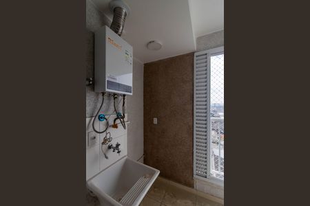 Apartamento à venda com 42m², 1 quarto e 1 vagaArea e Serviço 