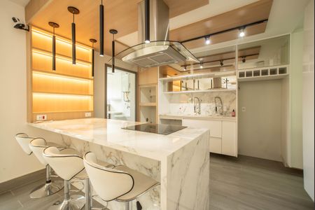 Apartamento para alugar com 162m², 3 quartos e 2 vagas Apartamento para alugar com 162m², 3 quartos e 2 vagasCozinha