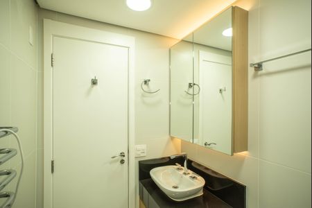 Apartamento para alugar com 162m², 3 quartos e 2 vagas Apartamento para alugar com 162m², 3 quartos e 2 vagasBanheiro da Suíte 2