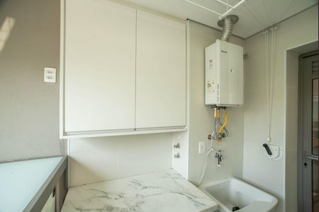 Apartamento para alugar com 162m², 3 quartos e 2 vagas Apartamento para alugar com 162m², 3 quartos e 2 vagasÁrea de Serviço