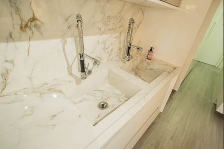 Apartamento para alugar com 162m², 3 quartos e 2 vagas Apartamento para alugar com 162m², 3 quartos e 2 vagasCozinha