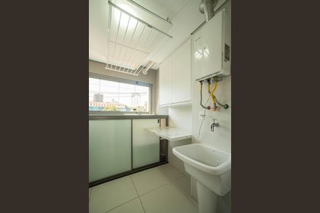 Apartamento para alugar com 162m², 3 quartos e 2 vagas Apartamento para alugar com 162m², 3 quartos e 2 vagasÁrea de Serviço