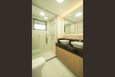 Apartamento para alugar com 162m², 3 quartos e 2 vagas Apartamento para alugar com 162m², 3 quartos e 2 vagasBanheiro da Suíte 3