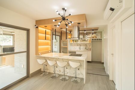Apartamento para alugar com 162m², 3 quartos e 2 vagas Apartamento para alugar com 162m², 3 quartos e 2 vagasCozinha