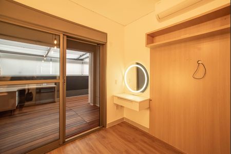 Apartamento para alugar com 162m², 3 quartos e 2 vagas Apartamento para alugar com 162m², 3 quartos e 2 vagasSuíte 1