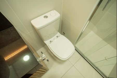 Apartamento para alugar com 162m², 3 quartos e 2 vagas Apartamento para alugar com 162m², 3 quartos e 2 vagasBanheiro da Suíte 2