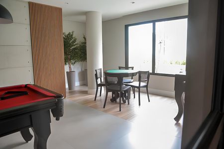 Apartamento à venda com 184m², 3 quartos e 4 vagas Apartamento à venda com 184m², 3 quartos e 4 vagasÁrea comum