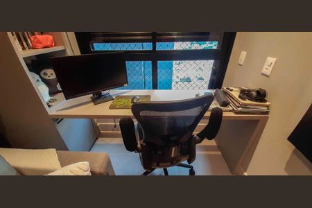 Apartamento à venda com 184m², 3 quartos e 4 vagas Apartamento à venda com 184m², 3 quartos e 4 vagasQuarto