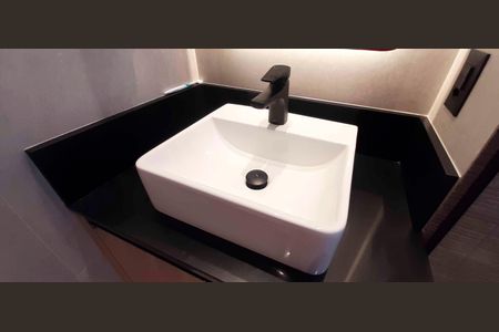 Apartamento à venda com 184m², 3 quartos e 4 vagas Apartamento à venda com 184m², 3 quartos e 4 vagasBanheiro da Suíte 3
