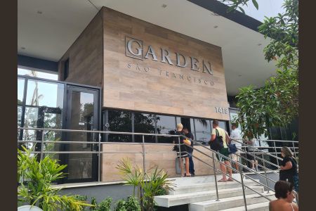 Apartamento à venda com 184m², 3 quartos e 4 vagas Apartamento à venda com 184m², 3 quartos e 4 vagasFachada