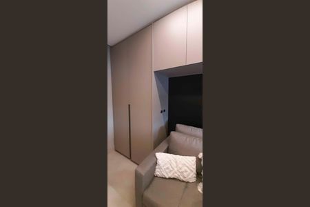 Apartamento à venda com 184m², 3 quartos e 4 vagas Apartamento à venda com 184m², 3 quartos e 4 vagasQuarto