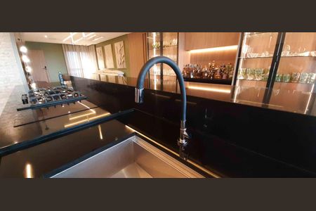 Apartamento à venda com 184m², 3 quartos e 4 vagas Apartamento à venda com 184m², 3 quartos e 4 vagasCozinha