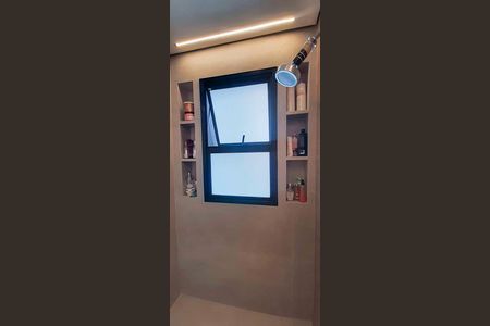 Apartamento à venda com 184m², 3 quartos e 4 vagas Apartamento à venda com 184m², 3 quartos e 4 vagasBanheiro da Suíte 1