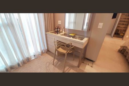 Apartamento à venda com 184m², 3 quartos e 4 vagas Apartamento à venda com 184m², 3 quartos e 4 vagasSuíte 1
